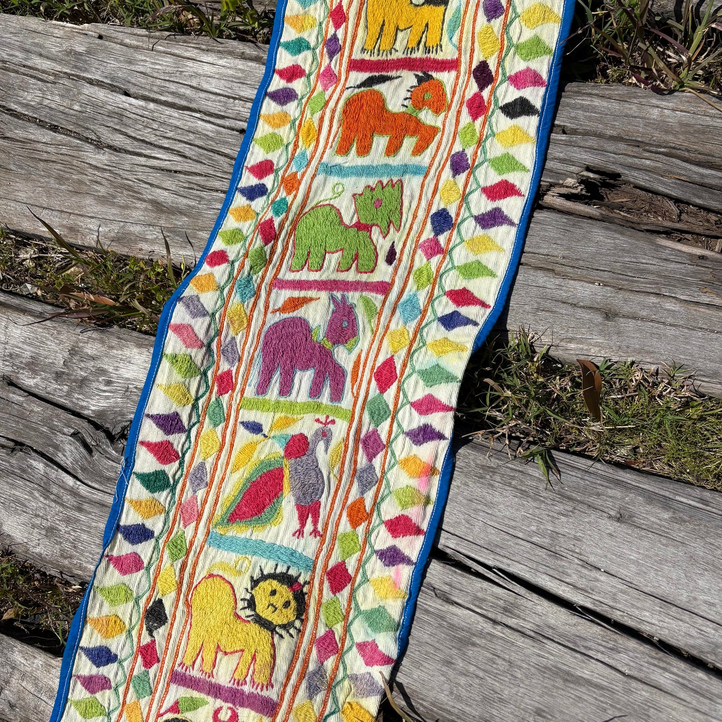 【Vintage】 India Embroidered Toran Wall Hanging