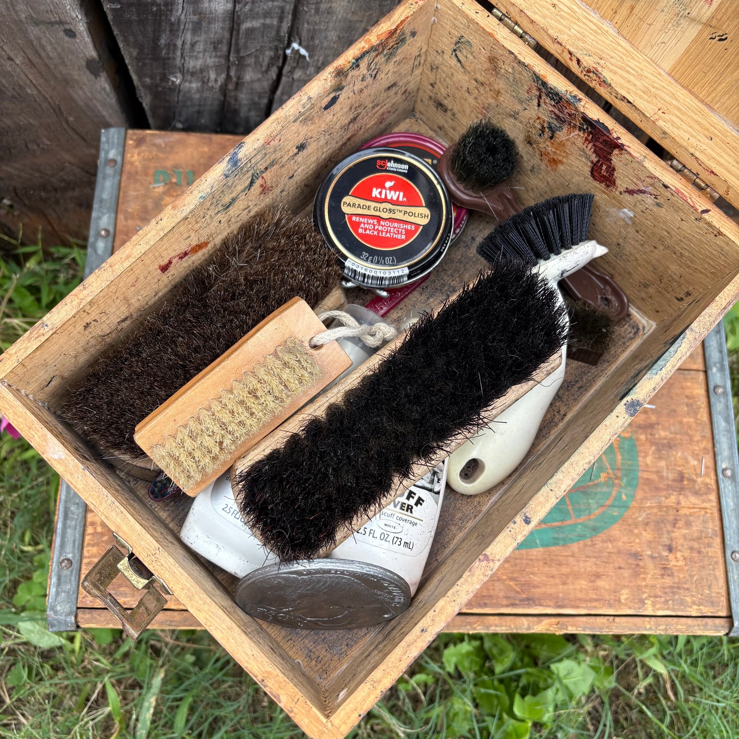 【USA Vintage】 KIWI Wooden Shoe Shine Box