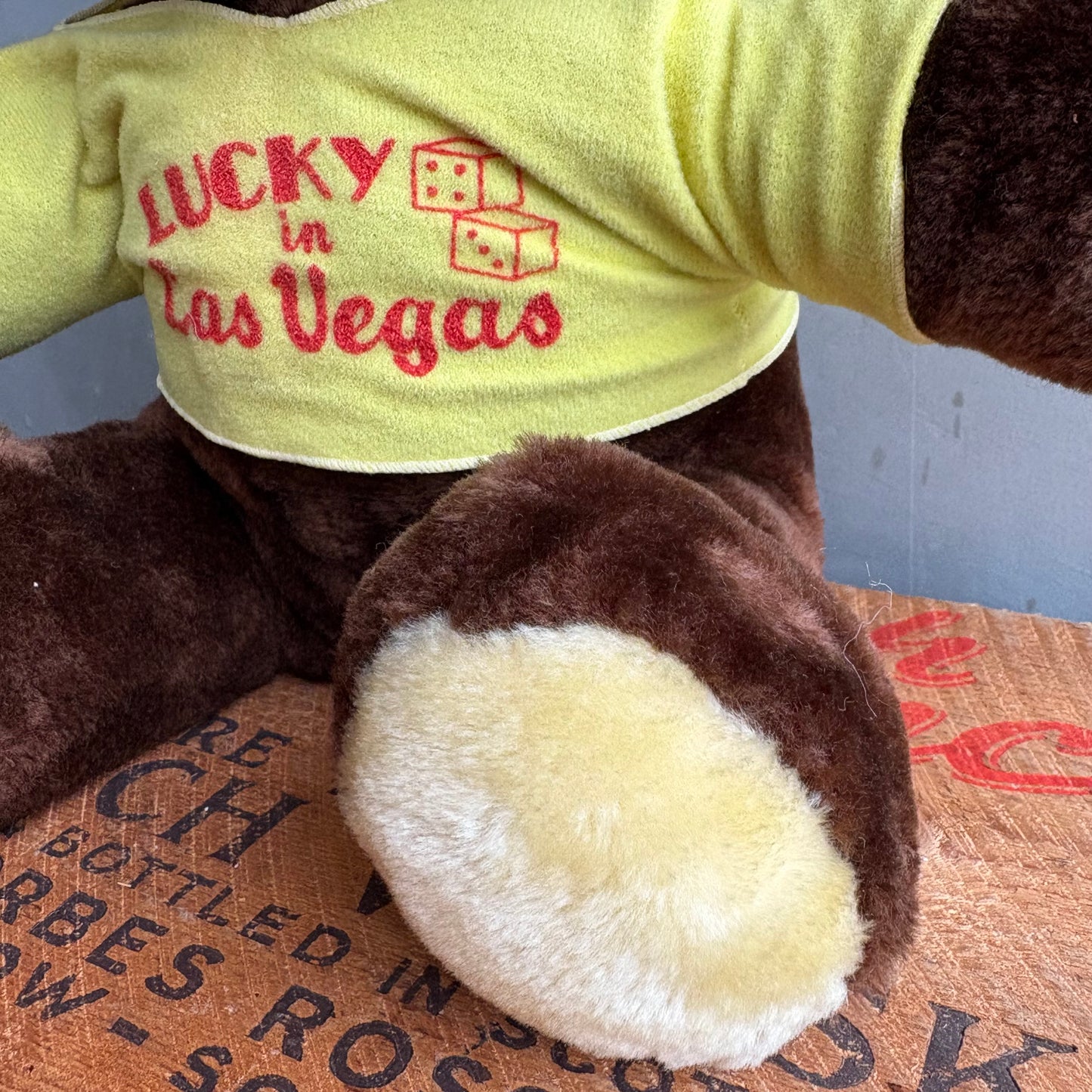【1970s-1980s vintage】DAKIN Lucky in Las Vegas Bear Plush