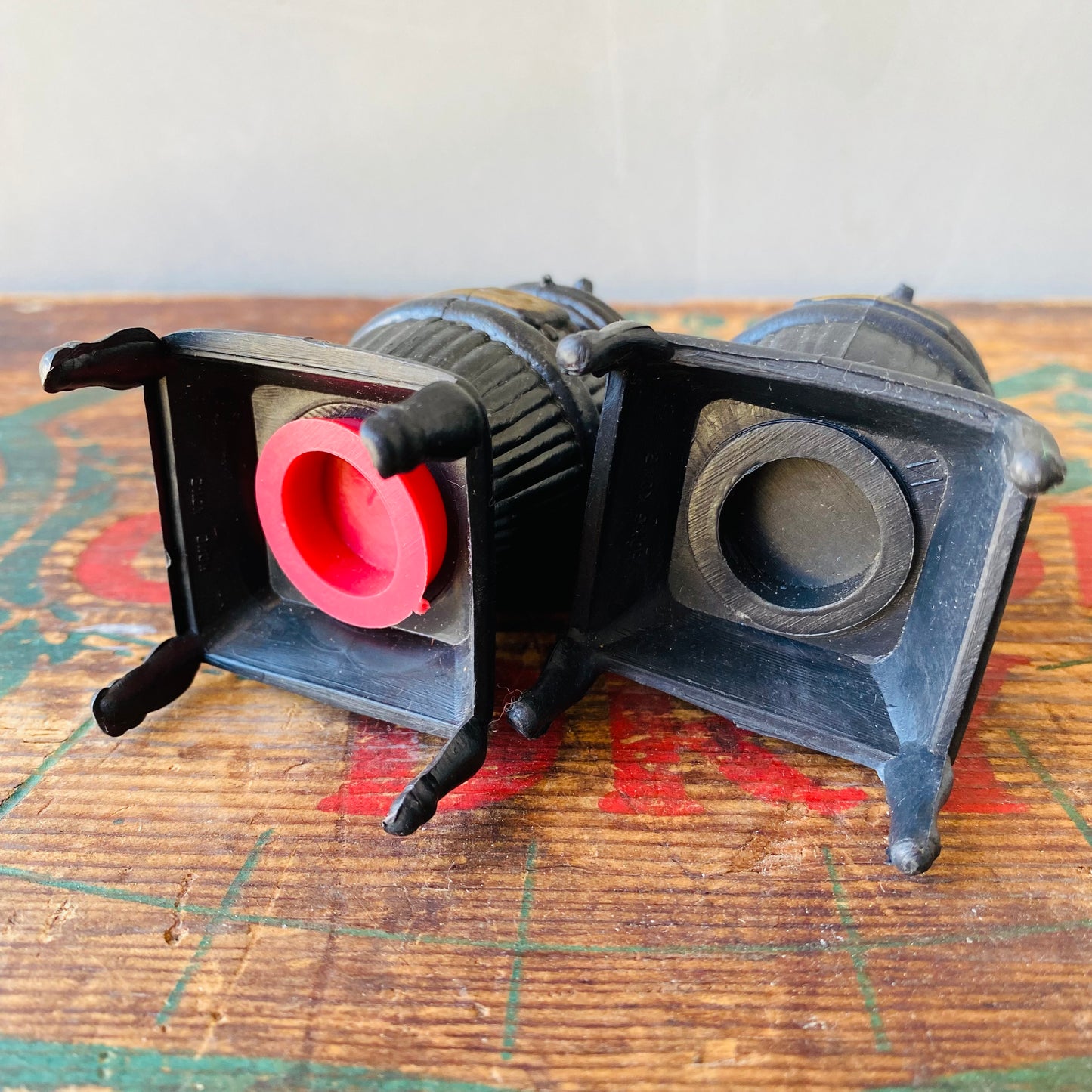 【vintage】potbelly stove salt&pepper