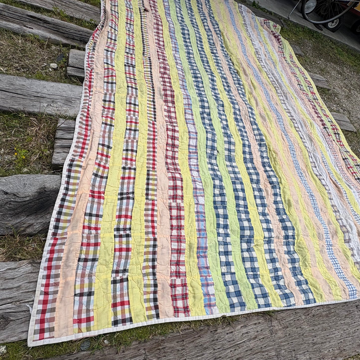 【USA vintage】Patchwork Quilt / Multi Stripe