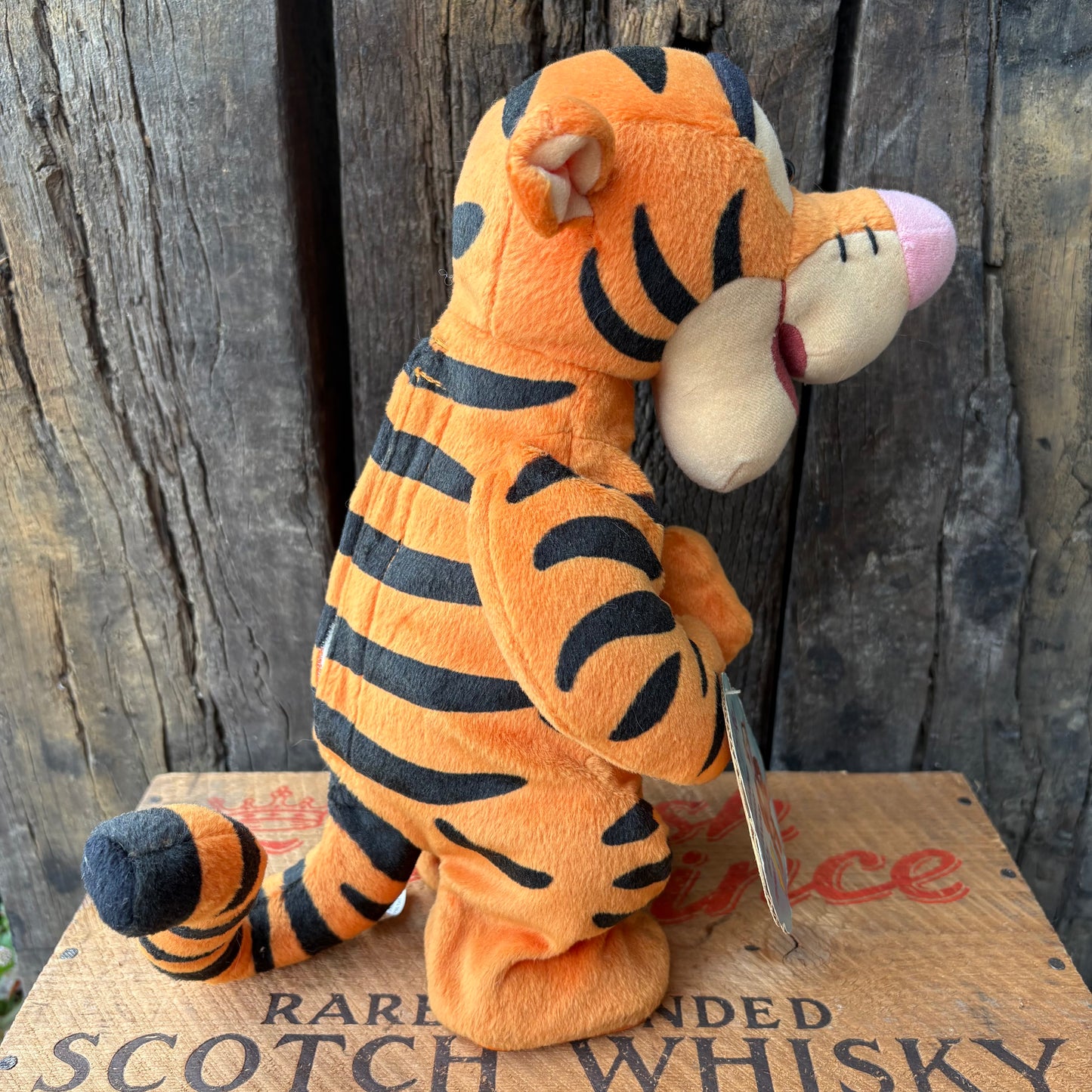 【1998】Disney Pooh Tigger Talking & Bouncing Toy