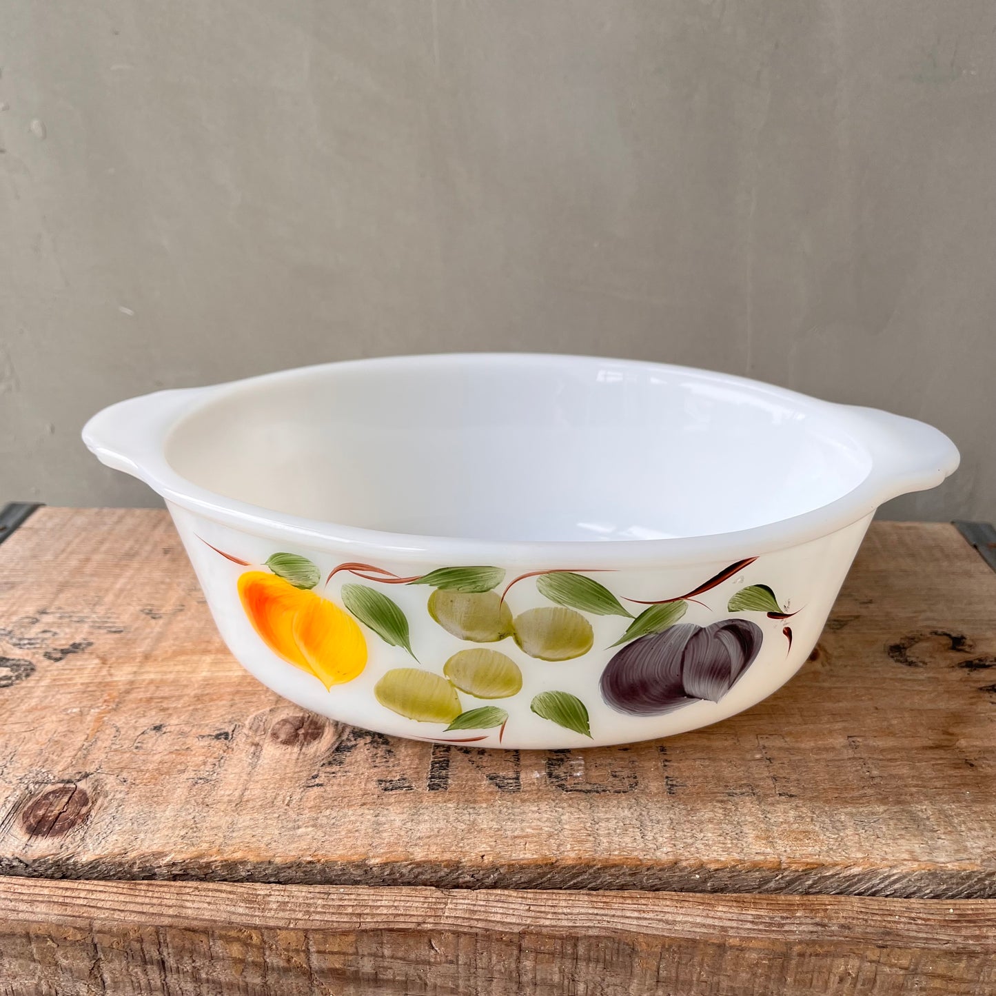 【USA vintage】Fire king Gay Fad Fruits Casserole