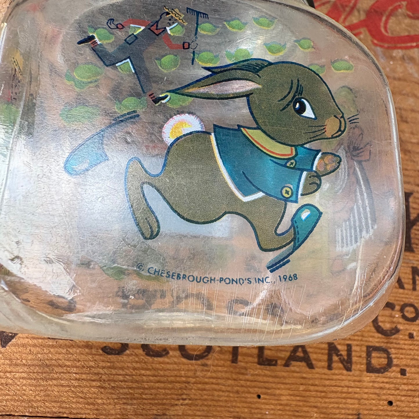 【1967 USA vintage】Vaseline Peter Rabbit Plastic Nursery Jar