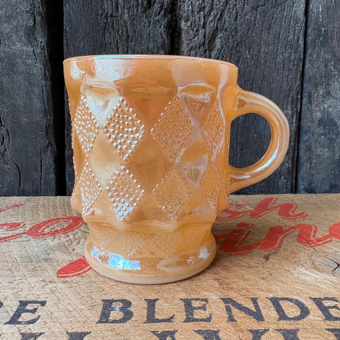【1960s-1976 USA vintage】Fire-King Kimberley mug Peach Lustre