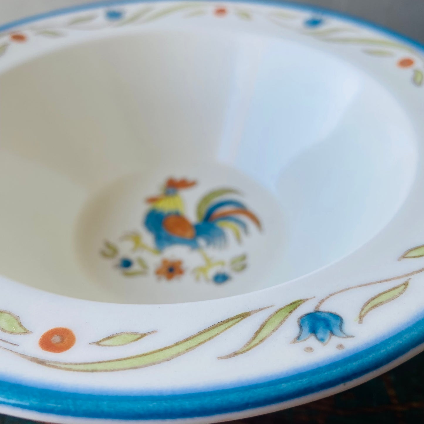 【USA vintage】Metlox Poppytrail California ROOSTER Serving Bowl