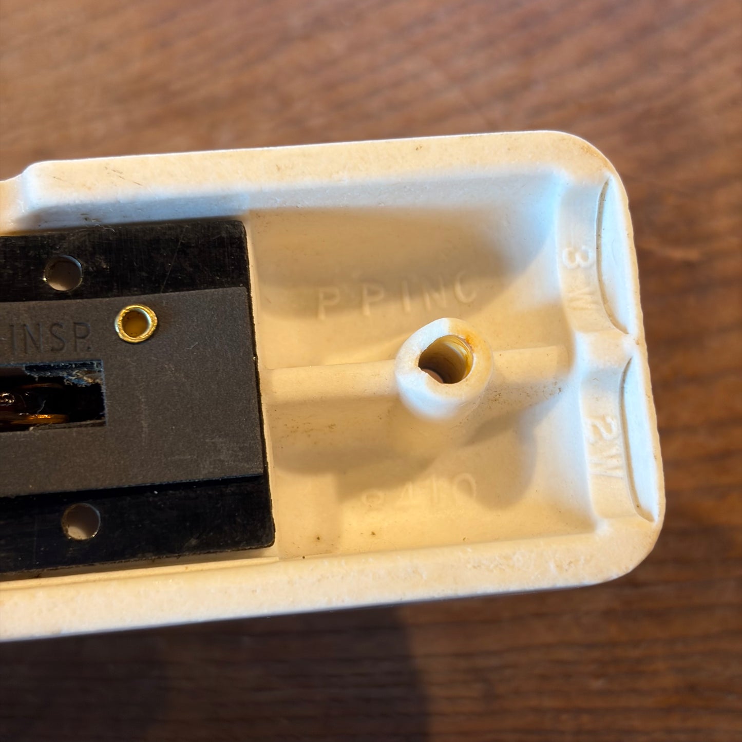 【USA vintage】UND.LAB.INC. Light Switch