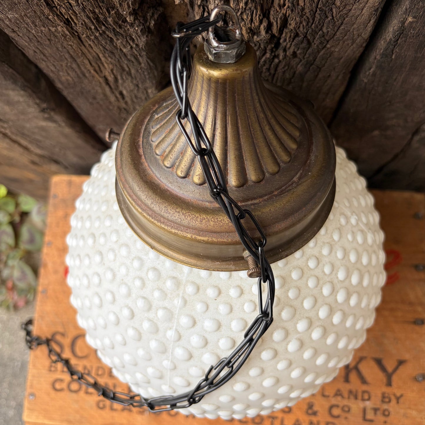 【USA vintage】White Glass Hobnail Lamp