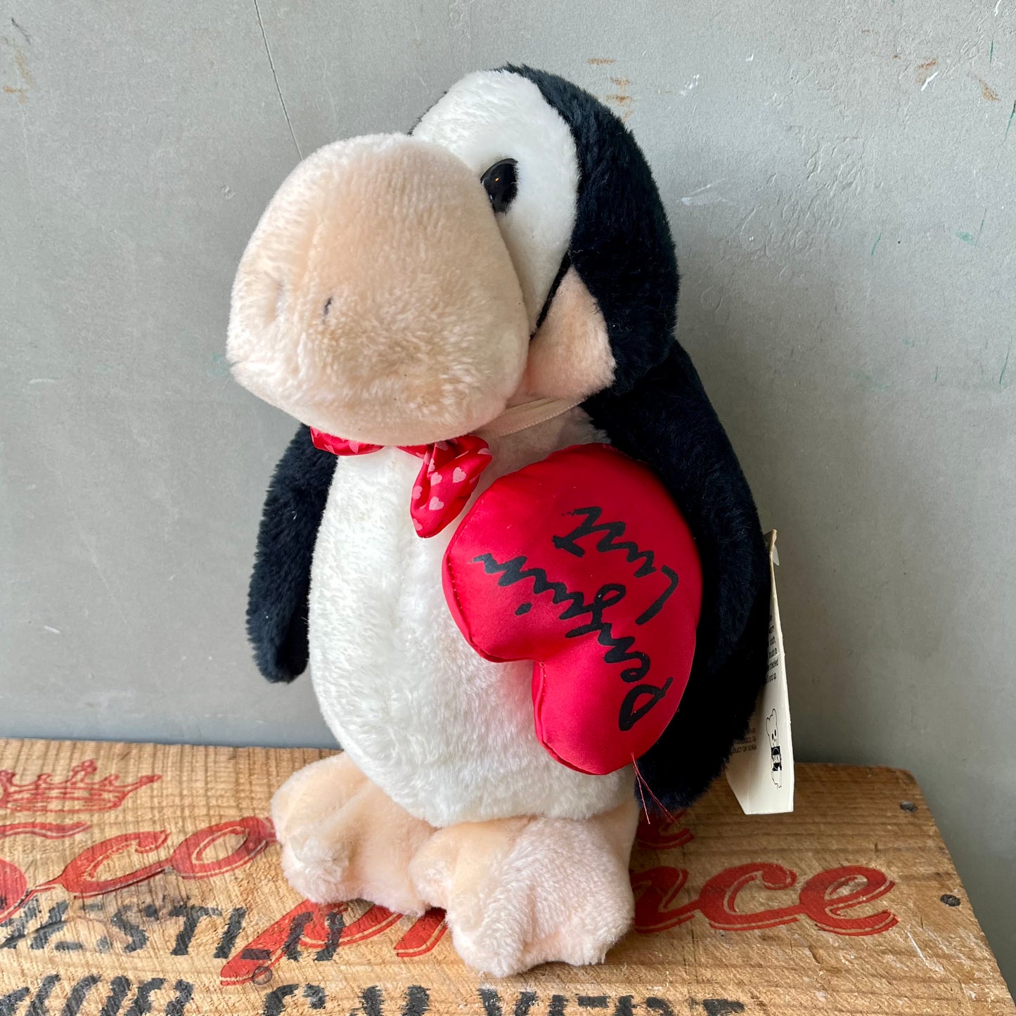 【USA vintage】1984 DUNKIN Opus the Penguin Plush