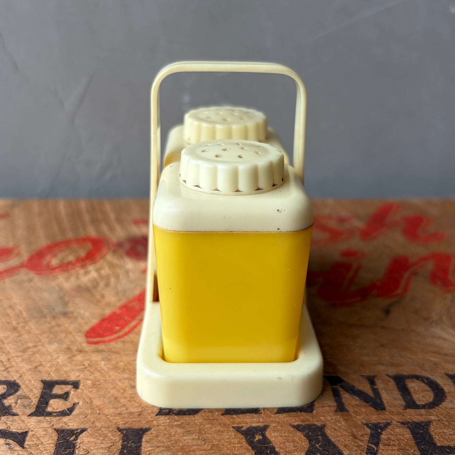【USA vintage】Lustro-Ware Salt & Pepper