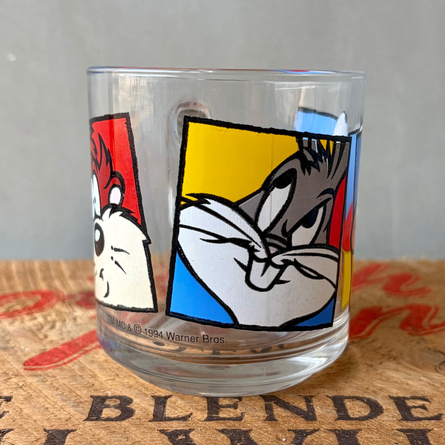 【USA vintage】Anchor Hocking 
Looney tunes glass mug