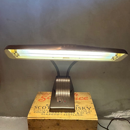 【USA vintage】DAZOR Desk Lamp MODEL 1000 ②