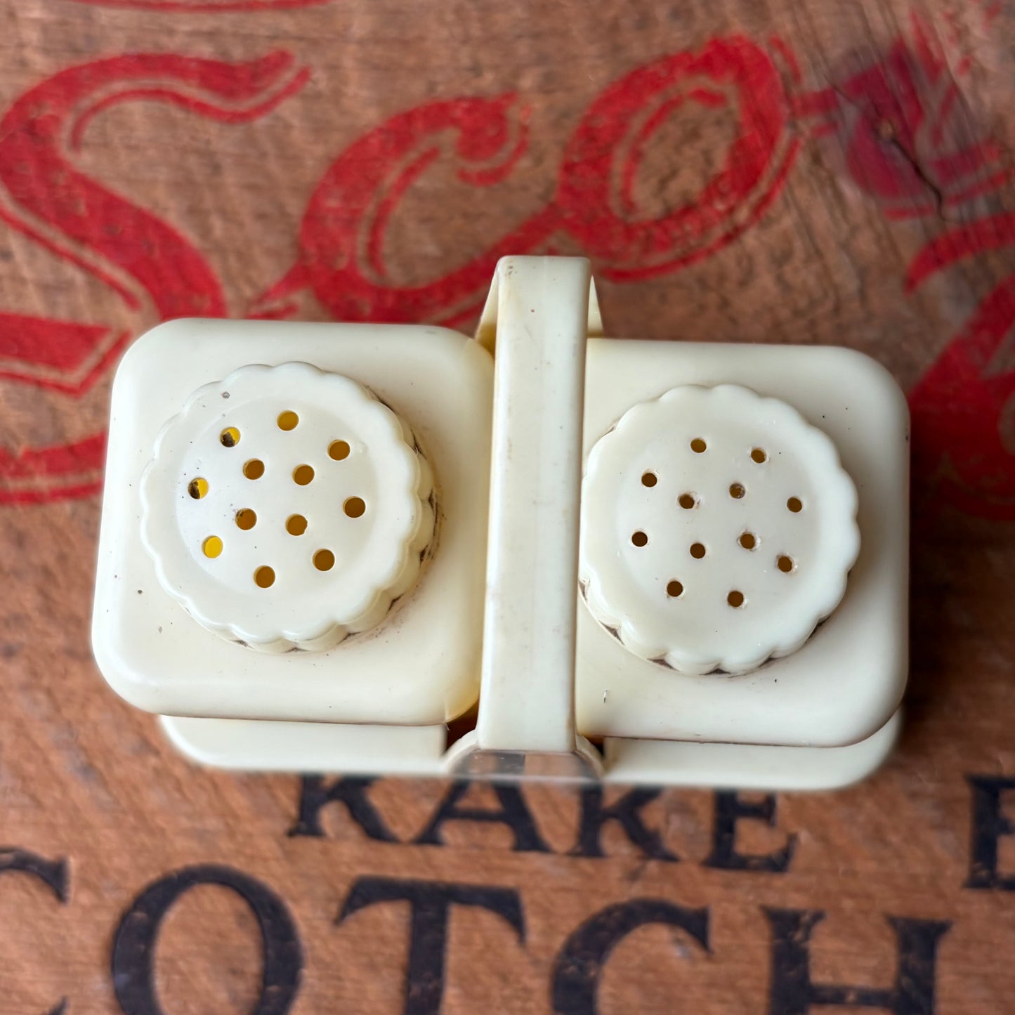 【USA vintage】Lustro-Ware Salt & Pepper