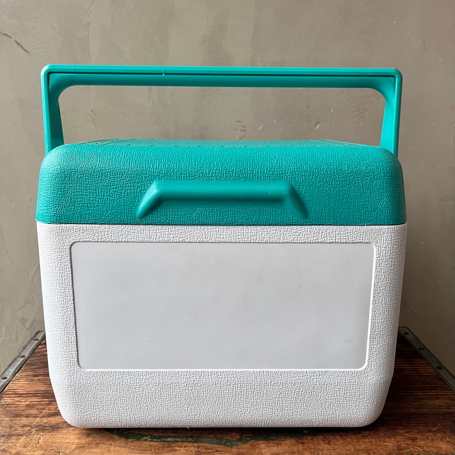 【USA vintage】90s Rubbermaid Aqua
クーラーボックス