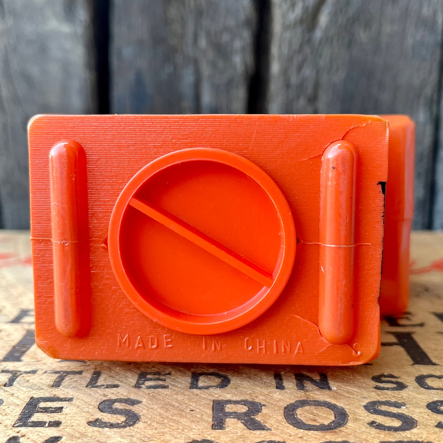 【USA vintage】Snoopy On Dog House Piggy Bank