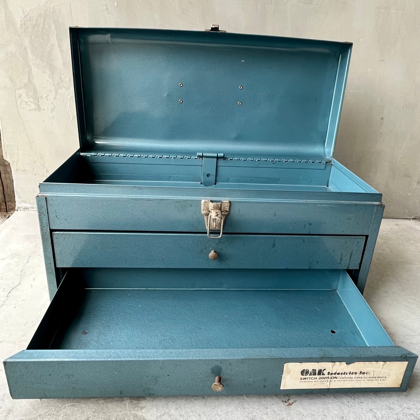 【USA vintage】Metal Toolbox