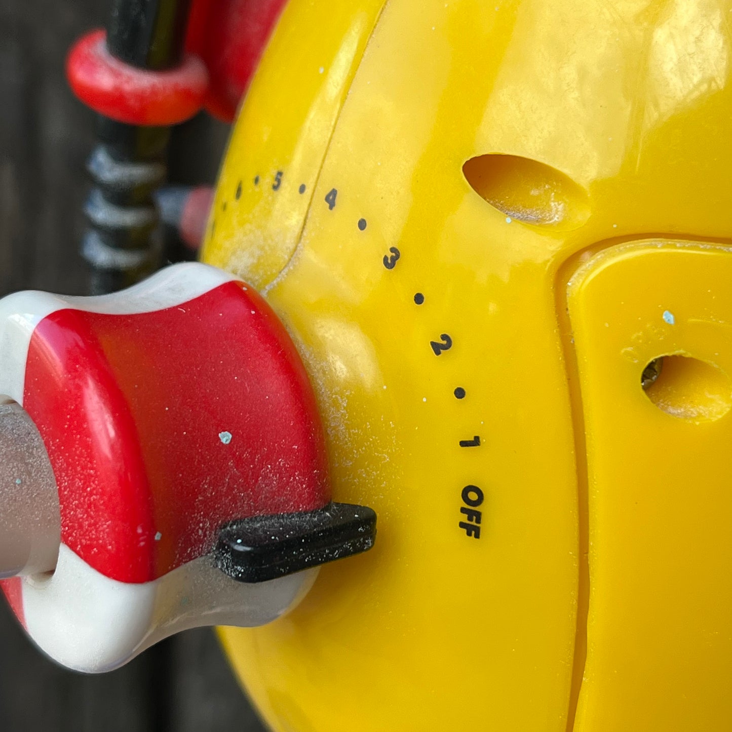【USA vintage】m&m’s scuba diving AM- FM Radio