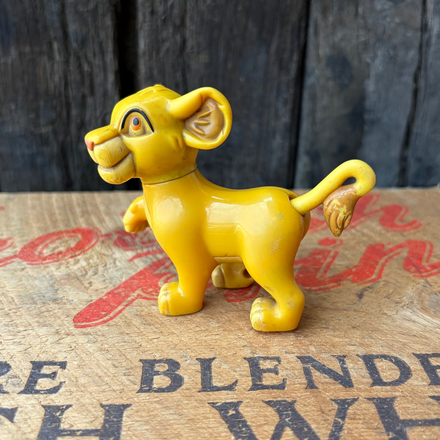 【2006】LION KING Young Simba Figure