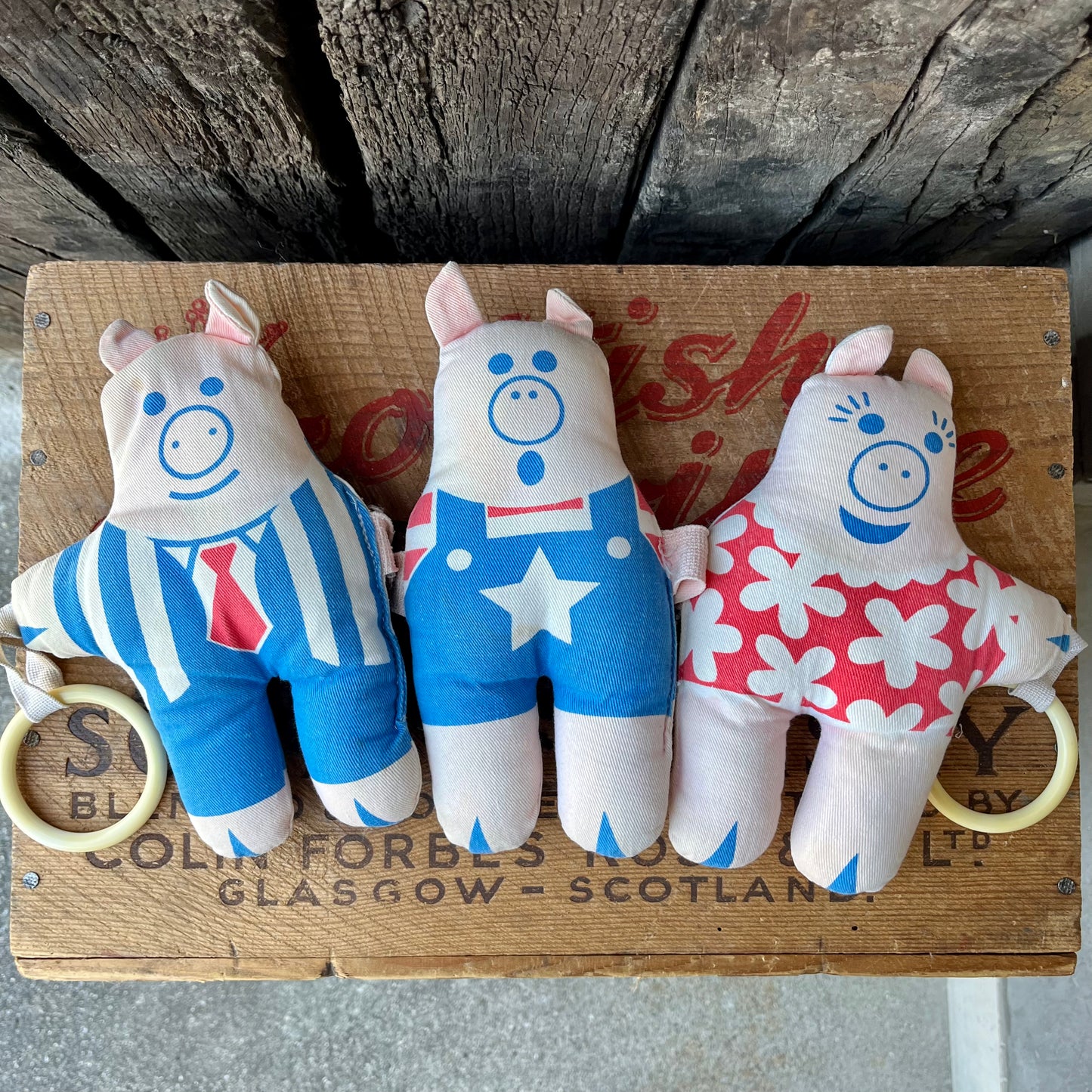 【USA vintage】Johnson & Johnson 3 Piggies Stuffed Plush Baby Toy