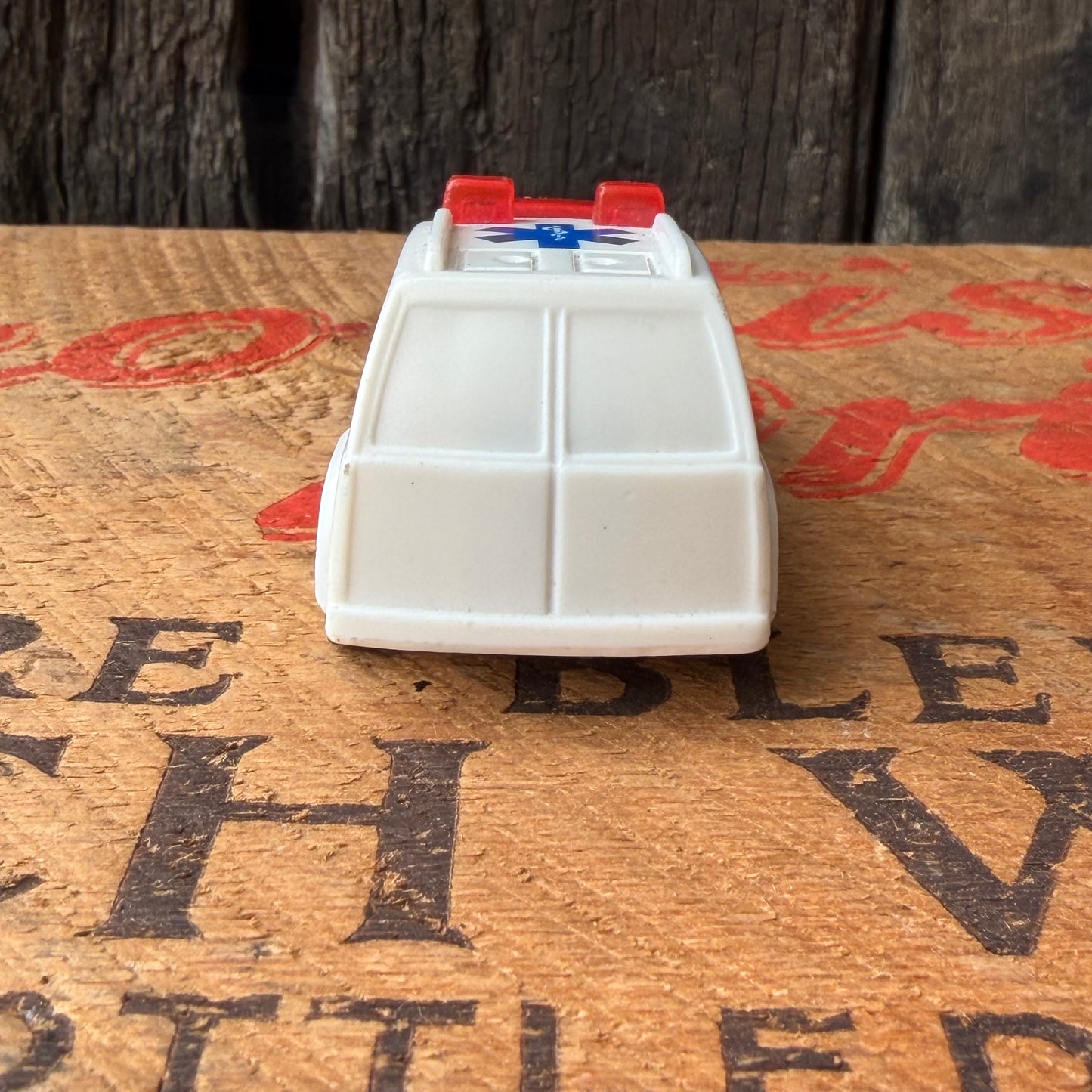 【USA vintage】Mattel Hot Wheels Ambulance