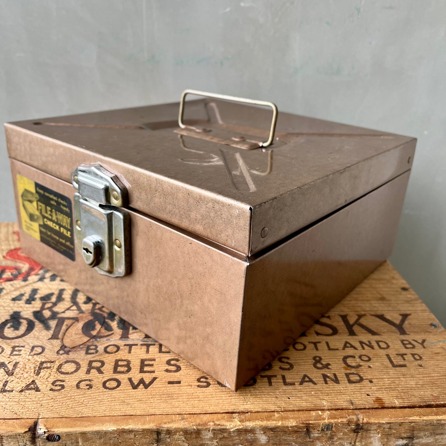 【USA vintage】Litho Metal Products Co. FILE-A-WAY File Box