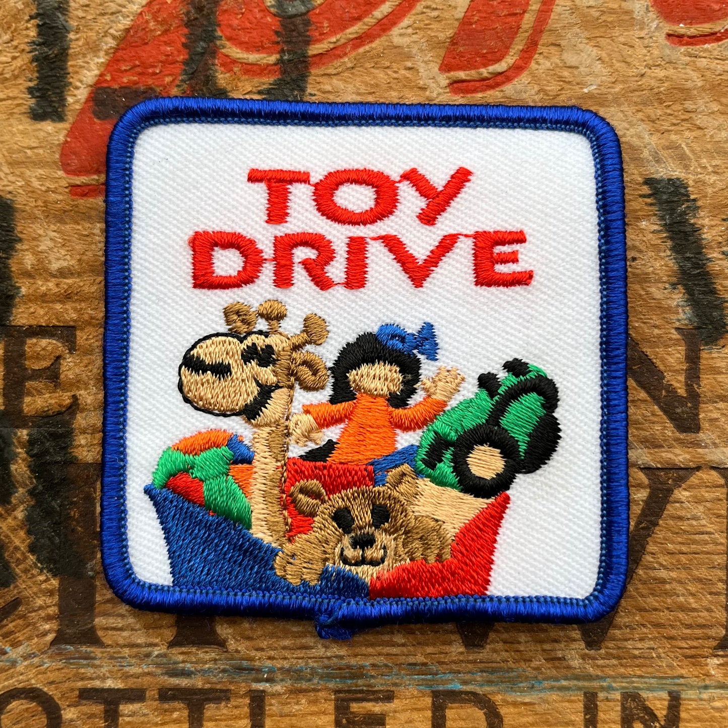 【USA vintage】Girl Scout Patch TOY DRIVE