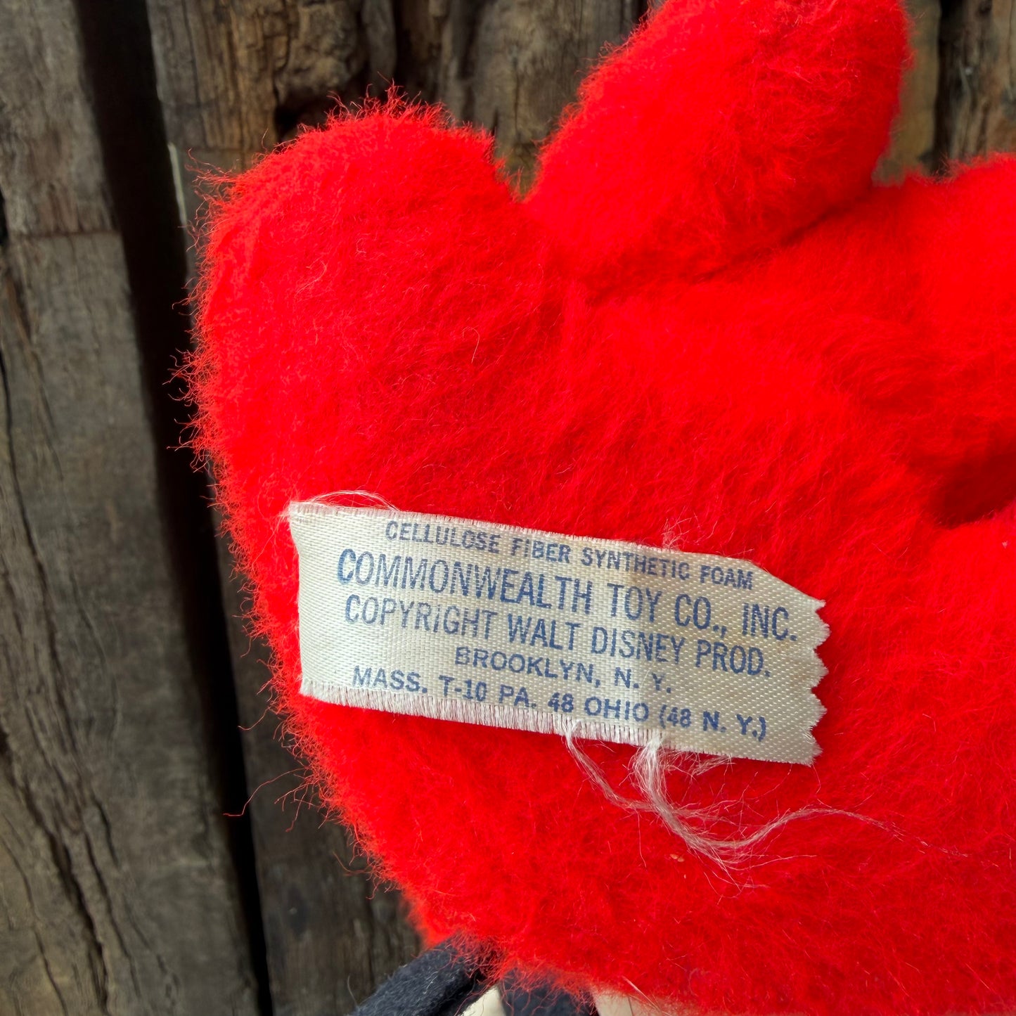 【USA vintage】Commonwealth Toy Co., Inc. Red Cow Music Box Plush