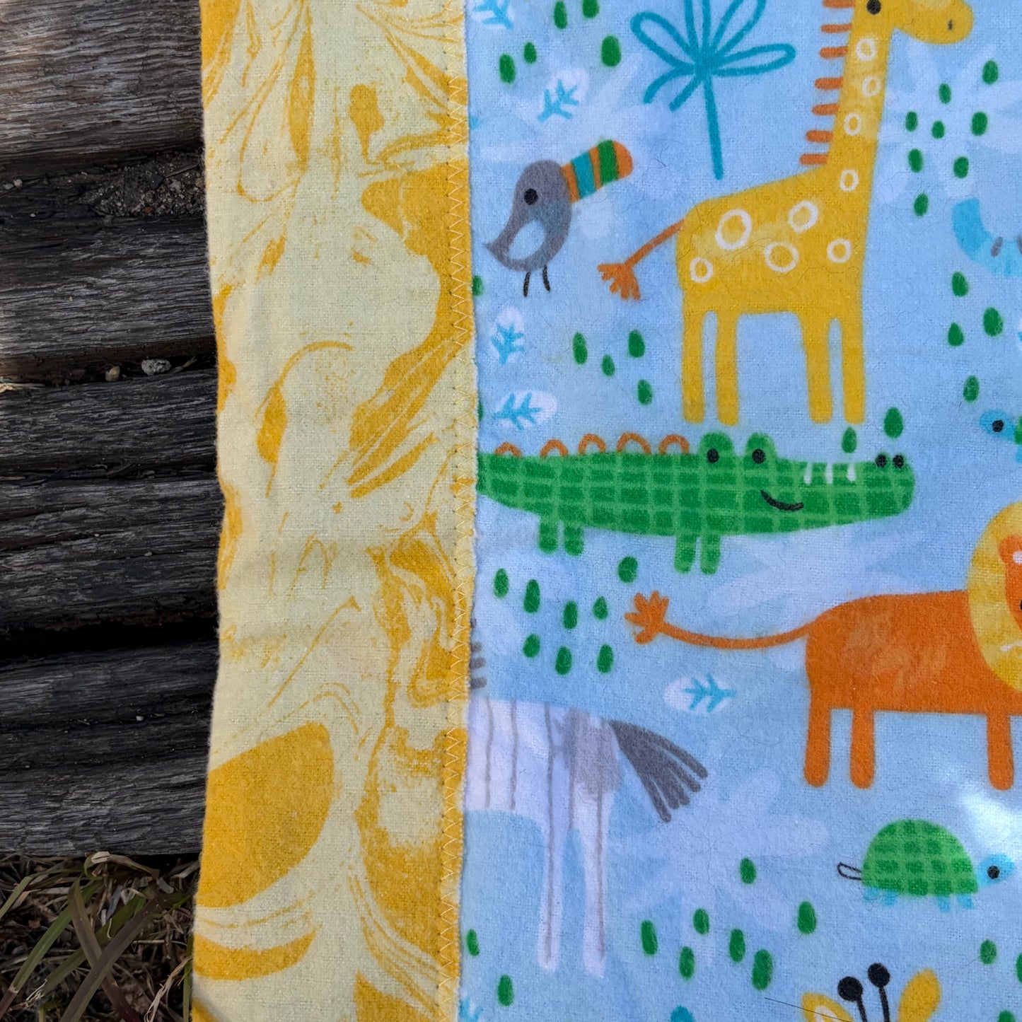 【USA vintage】Flannel Baby Blanket Animals