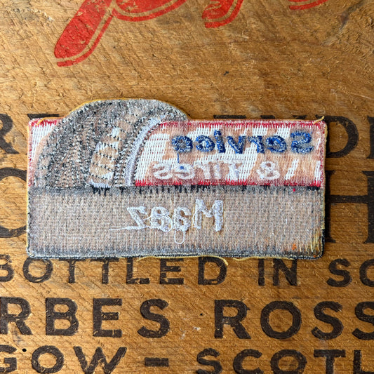 【USA vintage】Service & Tires Maaz Name Patch