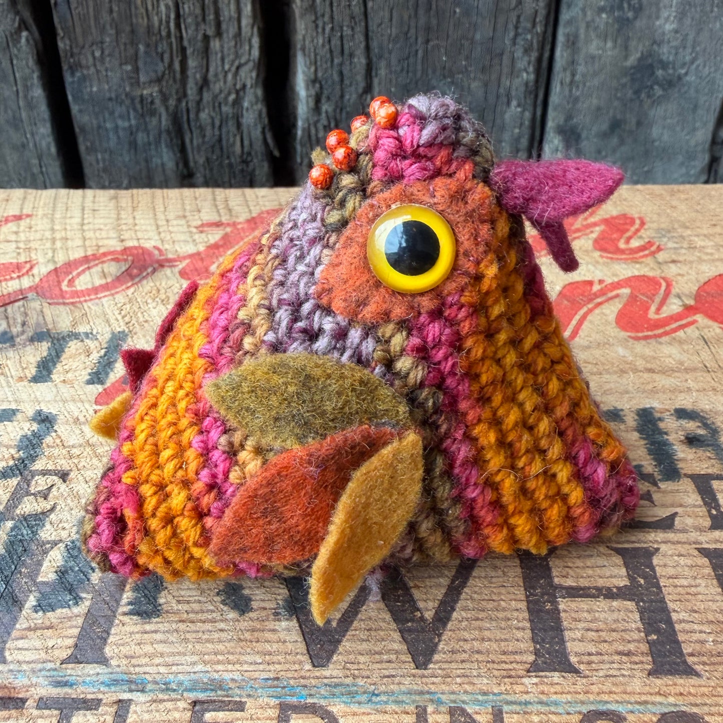 【USA vintage】Emotional Support Chicken ／ Pin Cushion