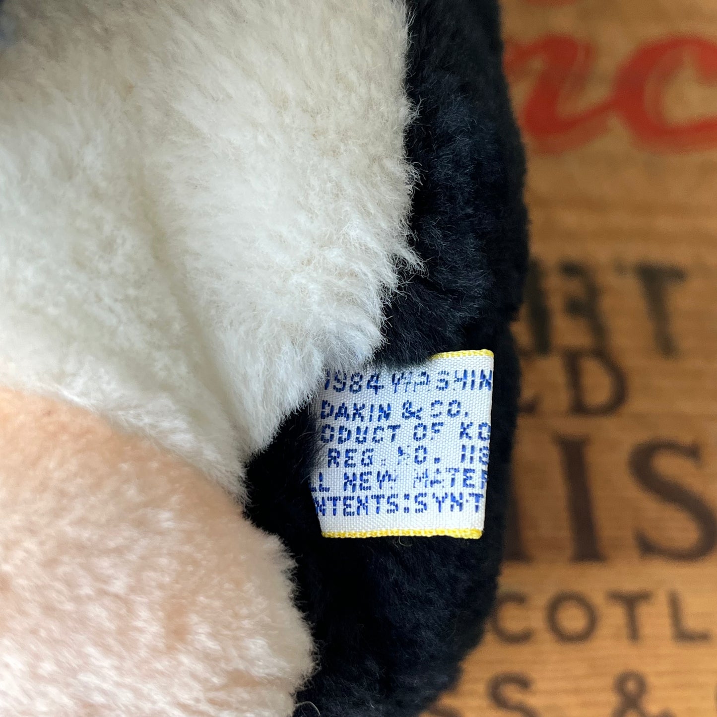 【USA vintage】1984 DUNKIN Opus the Penguin Plush