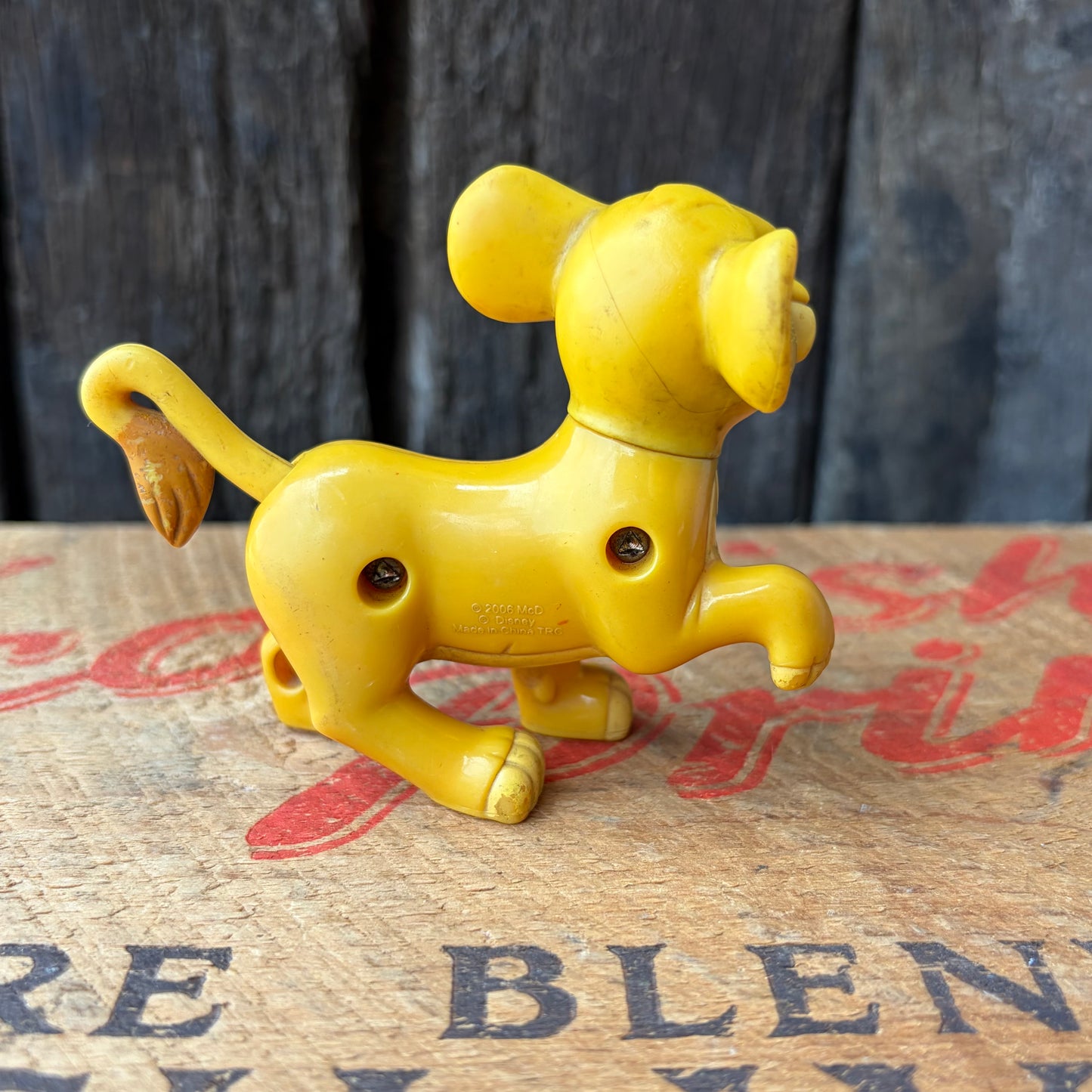 【2006】LION KING Young Simba Figure