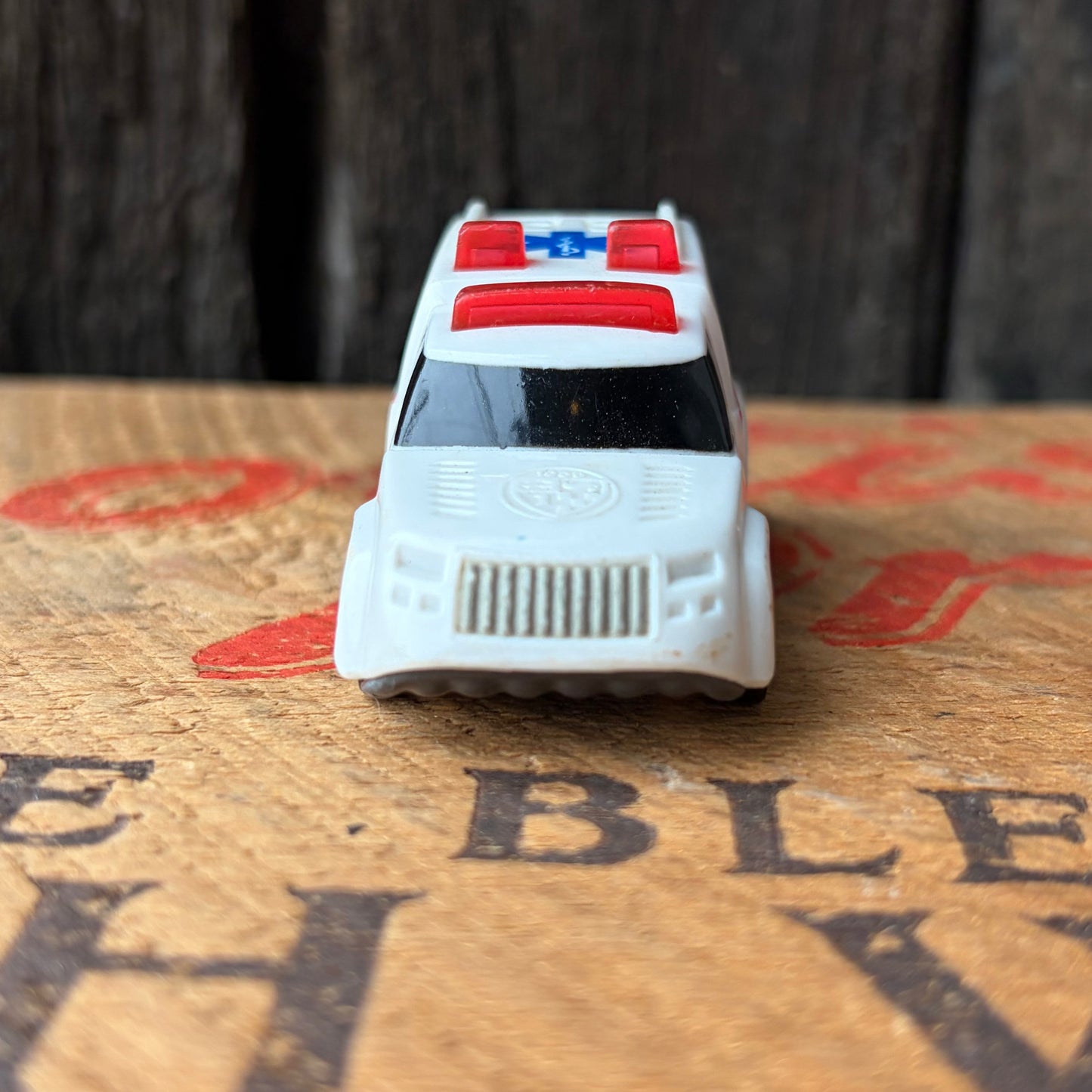 【USA vintage】Mattel Hot Wheels Ambulance