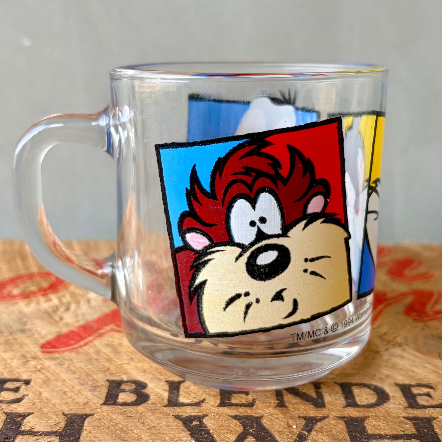 【USA vintage】Anchor Hocking 
Looney tunes glass mug