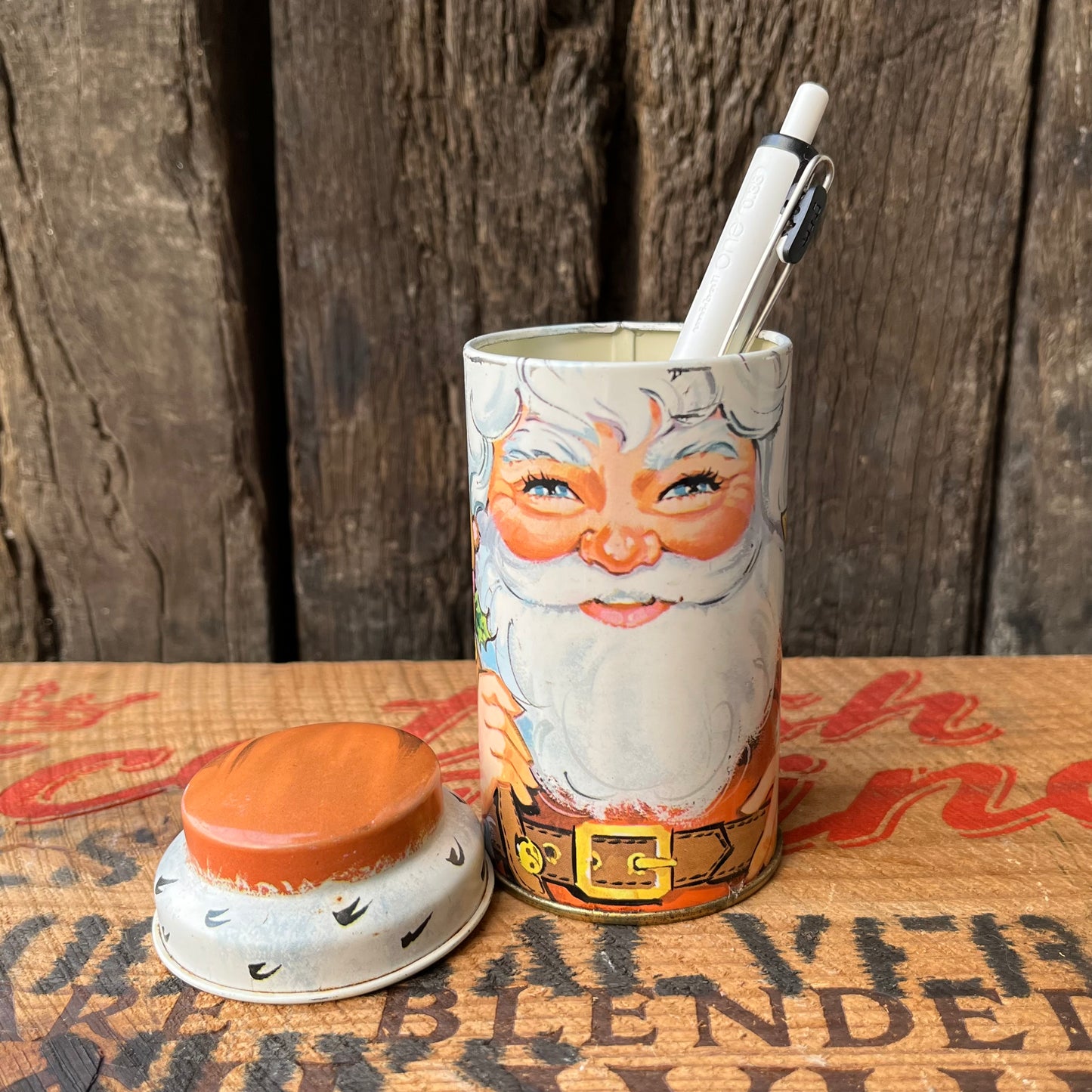 【England vintage】Cap-Tins Christmas SANTA Tin Can