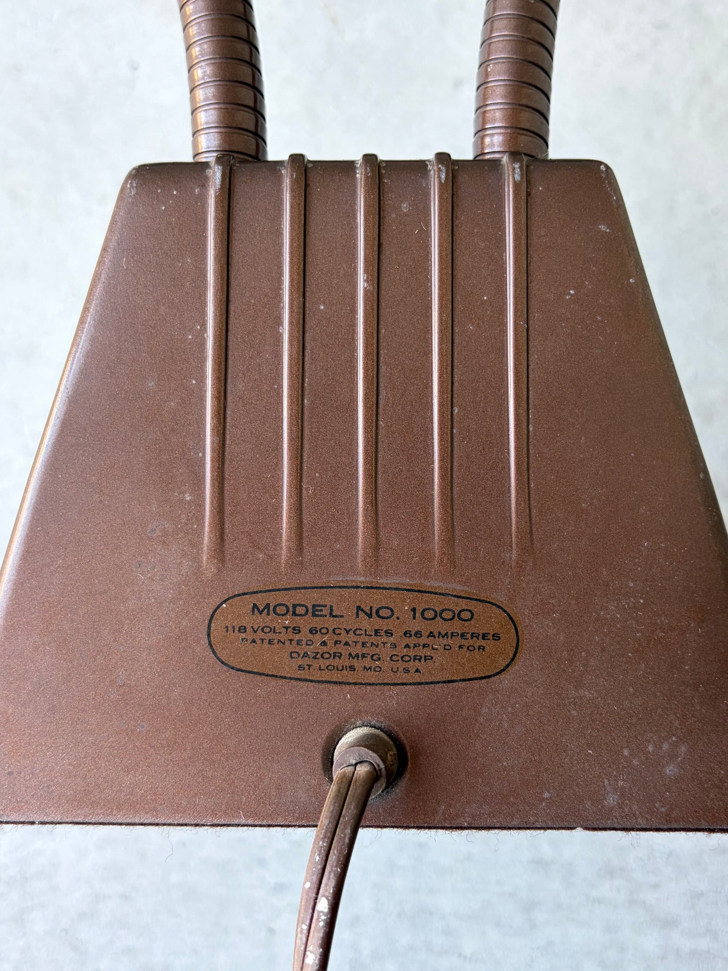 【USA vintage】DAZOR Desk Lamp MODEL 1000 ②