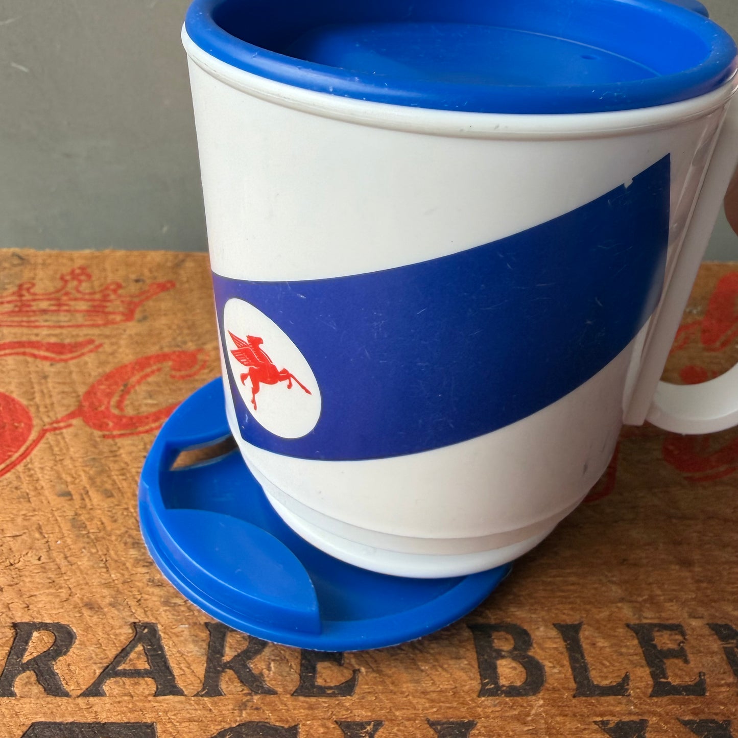 【USA vintage】Mobil Oil Plastic Travel Mug