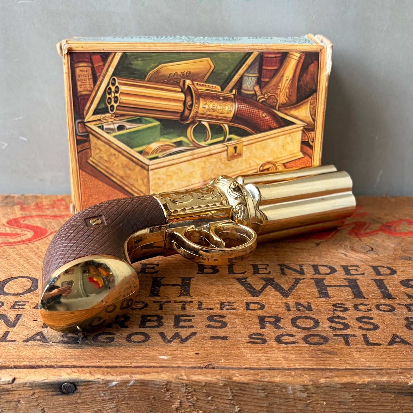 【USA vintage】AVON PEPPERBOX PISTOL 1850