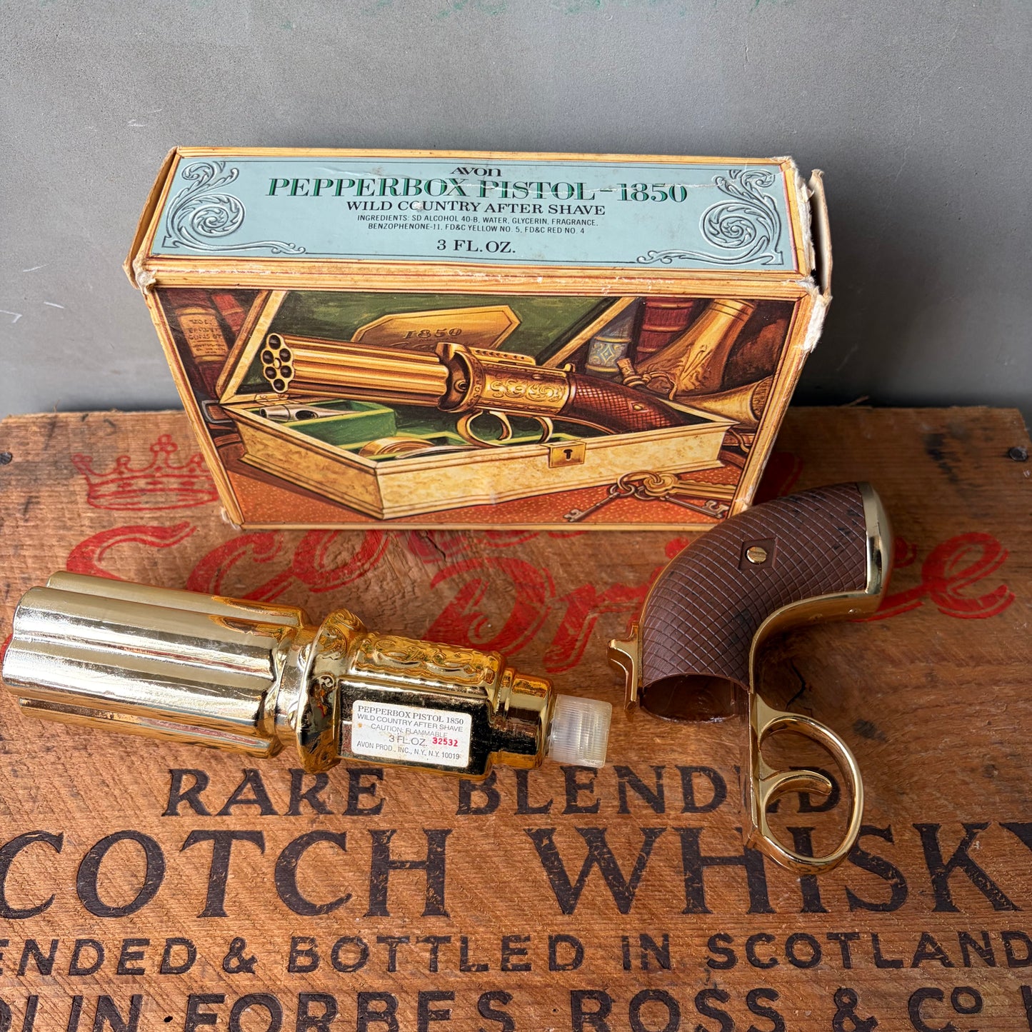 【USA vintage】AVON PEPPERBOX PISTOL 1850