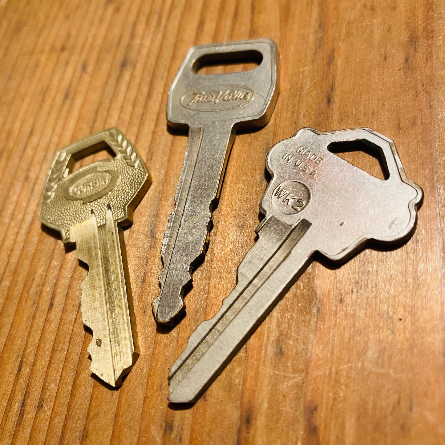 USA アメリカ ビンテージ 雑貨 鍵 3本セット キー アンティーク ⑤ USA アメリカ ビンテージ 雑貨 鍵 3本セット キー アンティーク ⑤