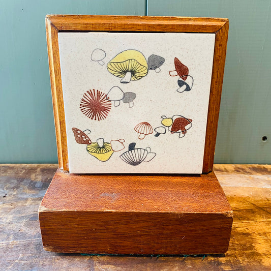 【USA vintage】キノコのタイル 木製 置物 ディスプレイ