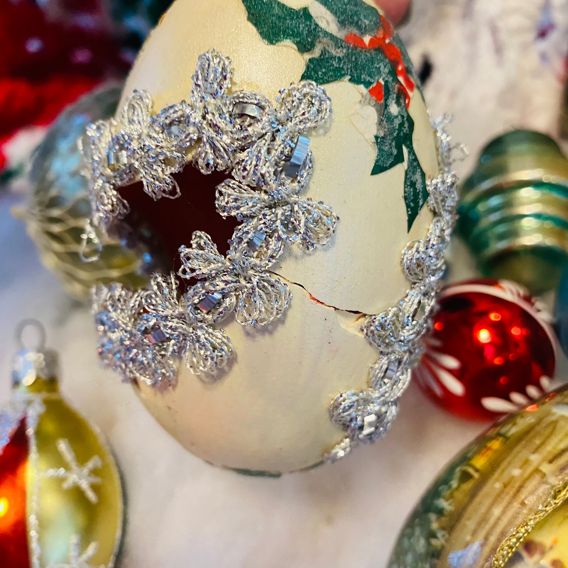 vintage ornament ❀ シュールで愉快な お顔 オーナメント 【公式通販】 vintage ornament ❀ シュールで愉快な お顔 オーナメント 【公式通販】