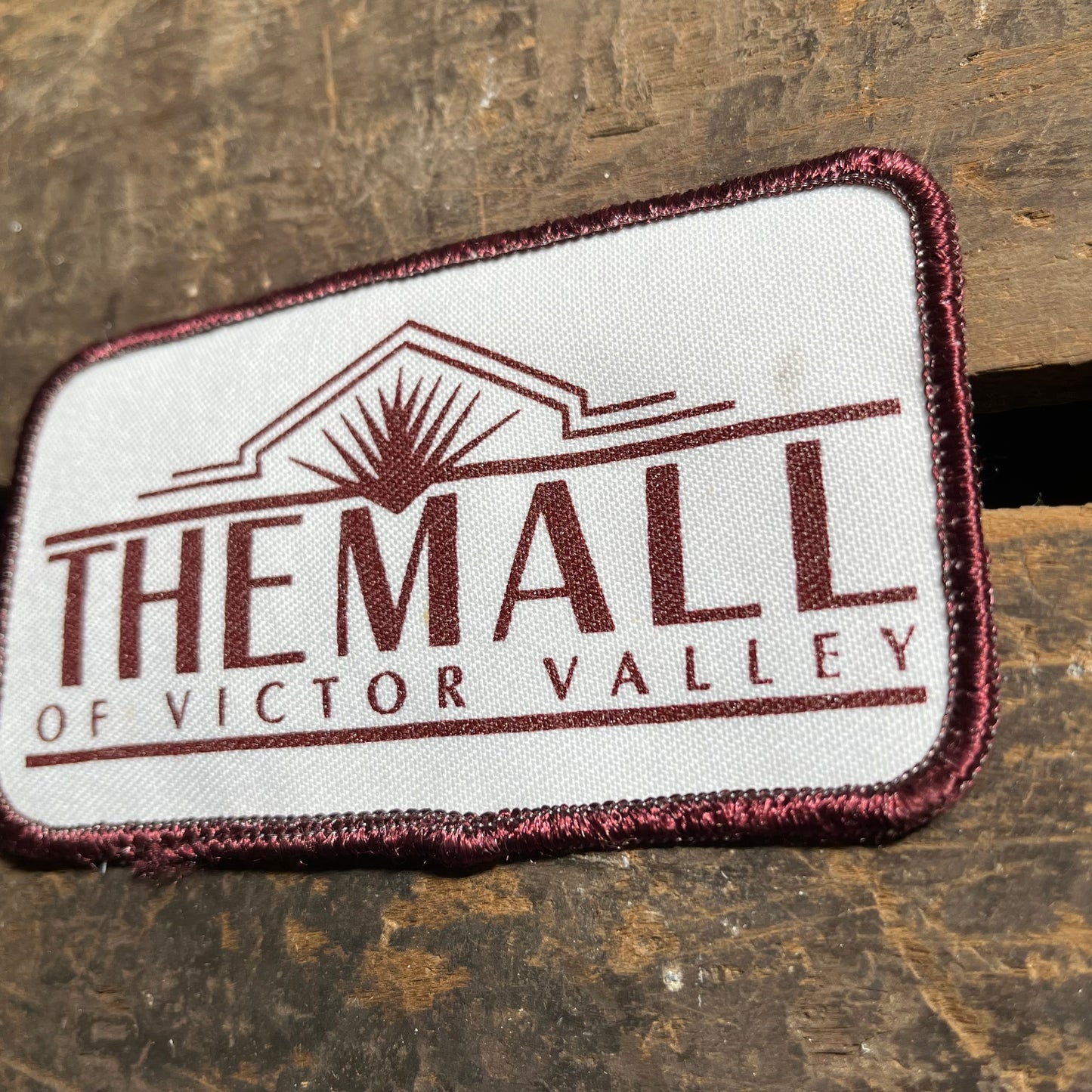 【USA vintage】ワッペン　THE MALL OF VICTOR VALLEY