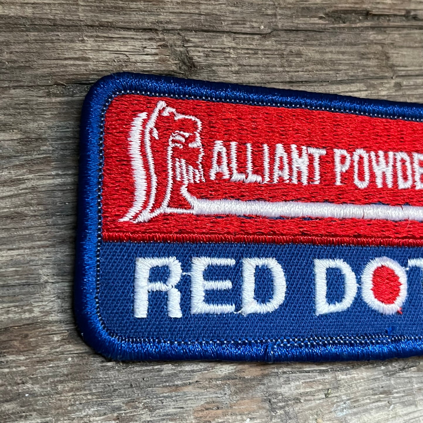 【USA vintage】ALLIANT POWDER  RED DOT ワッペン