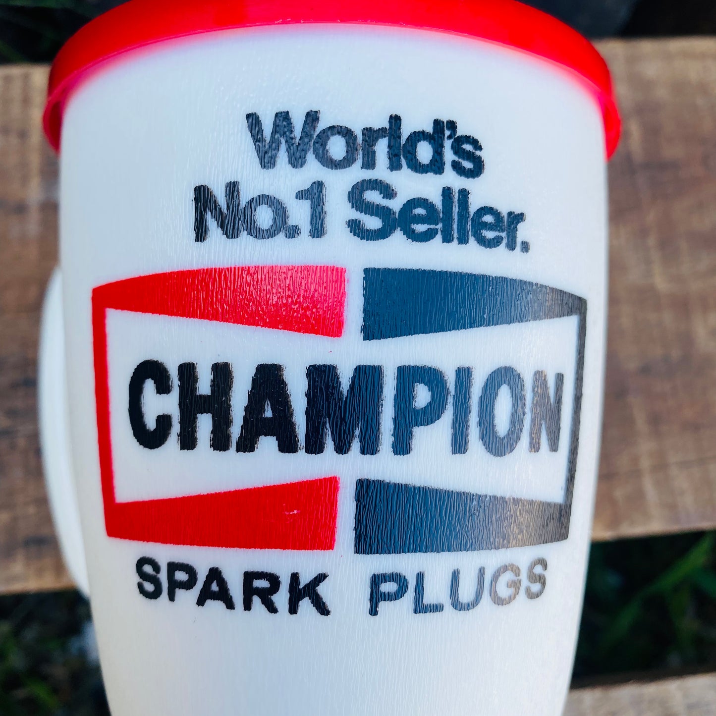 【70’s vintage 】CHAMPION ビンテージ　チャンピオン　スパークプラグ　レーシング　プラスチック　マグカップ　蓋付き