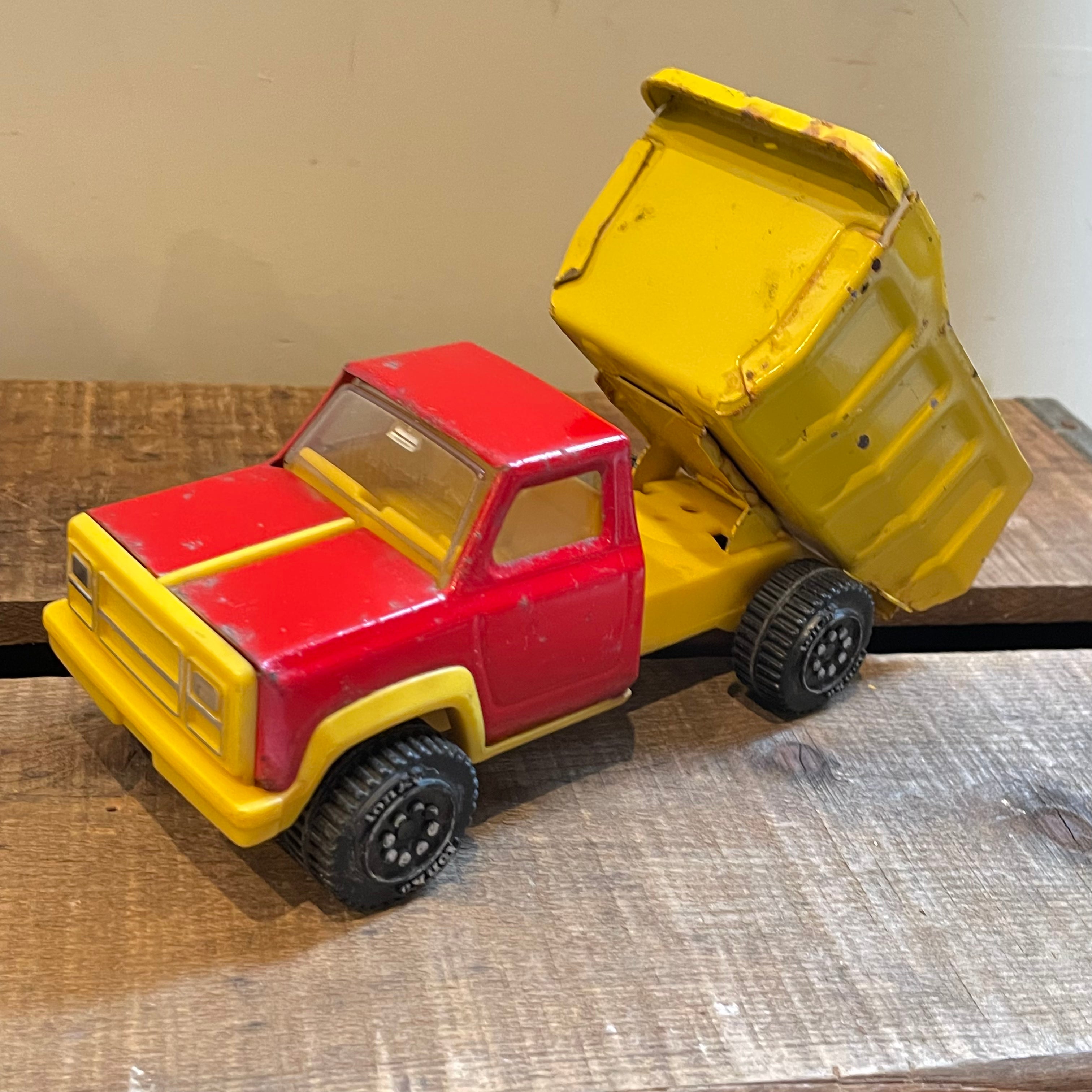 【USA vintage】TONKA ダンプカー　ミニカー　トンカ　