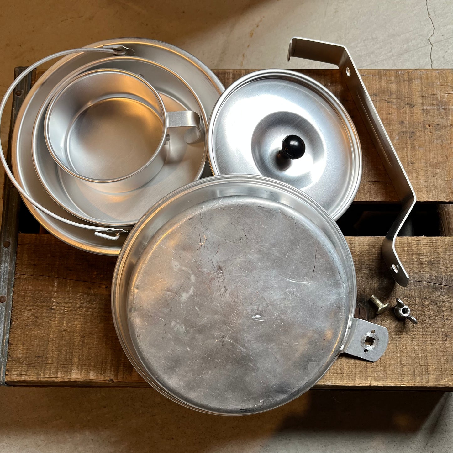 USA vintage】Coleman クッカーセット (アルミ) – 雑貨屋ポッポ USA vintage】Coleman クッカーセット (アルミ) – 雑貨屋ポッポ