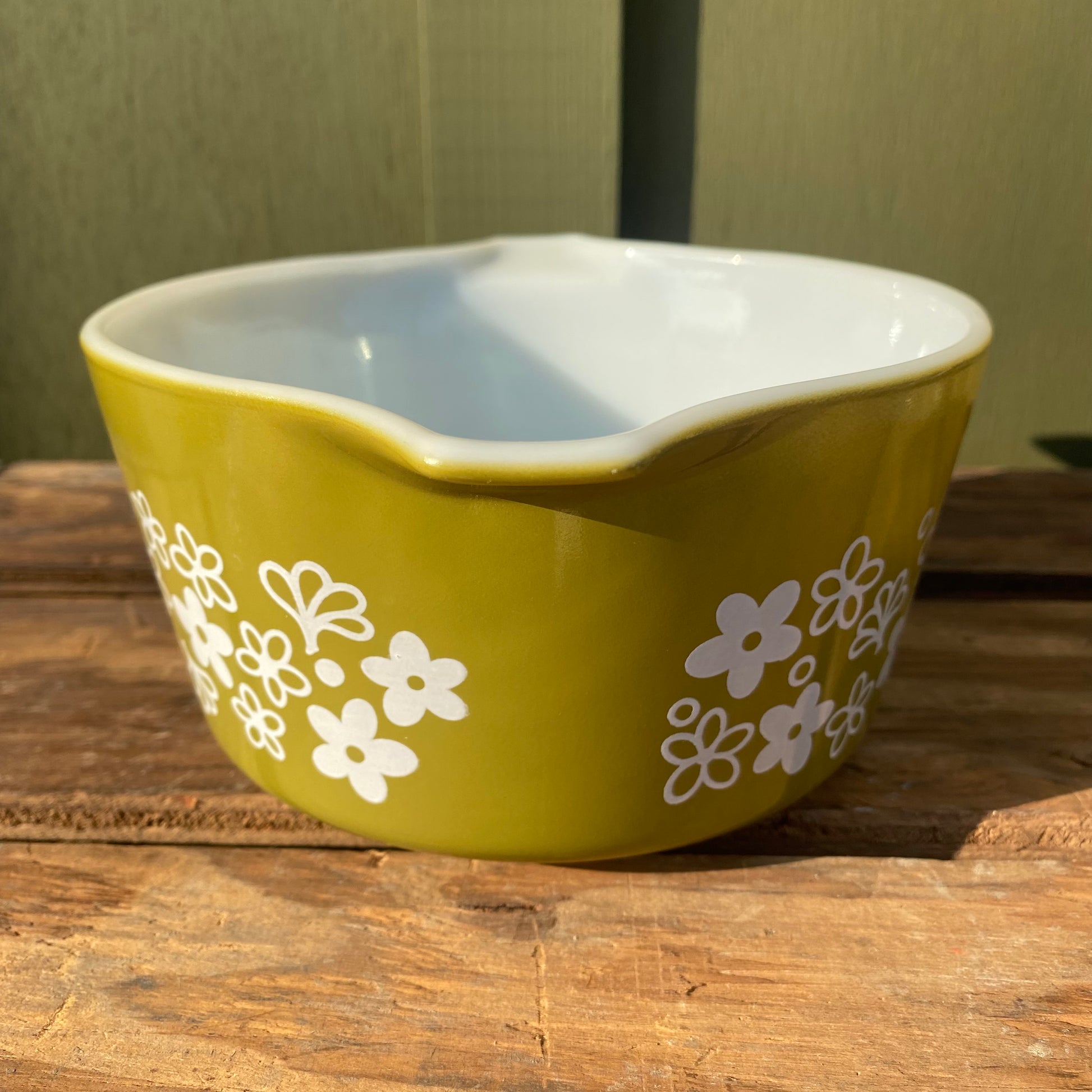 USA vintage】オールドパイレックス クレイジーデイジー キャセロール USA vintage】オールドパイレックス クレイジーデイジー キャセロール