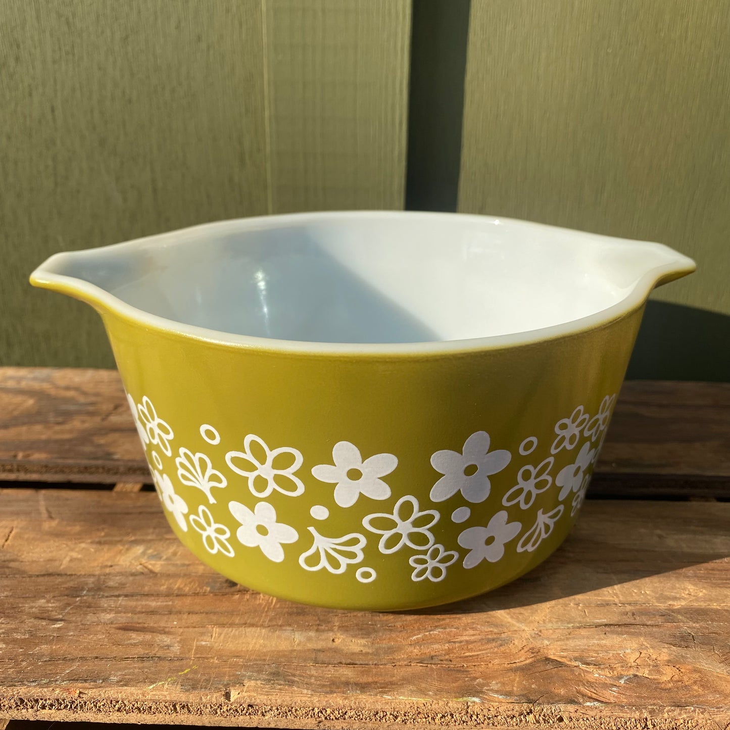 パイレックス クレイジーデイジー カラフェ ピッチャー ホワイト パイレックス クレイジーデイジー カラフェ ピッチャー ホワイト