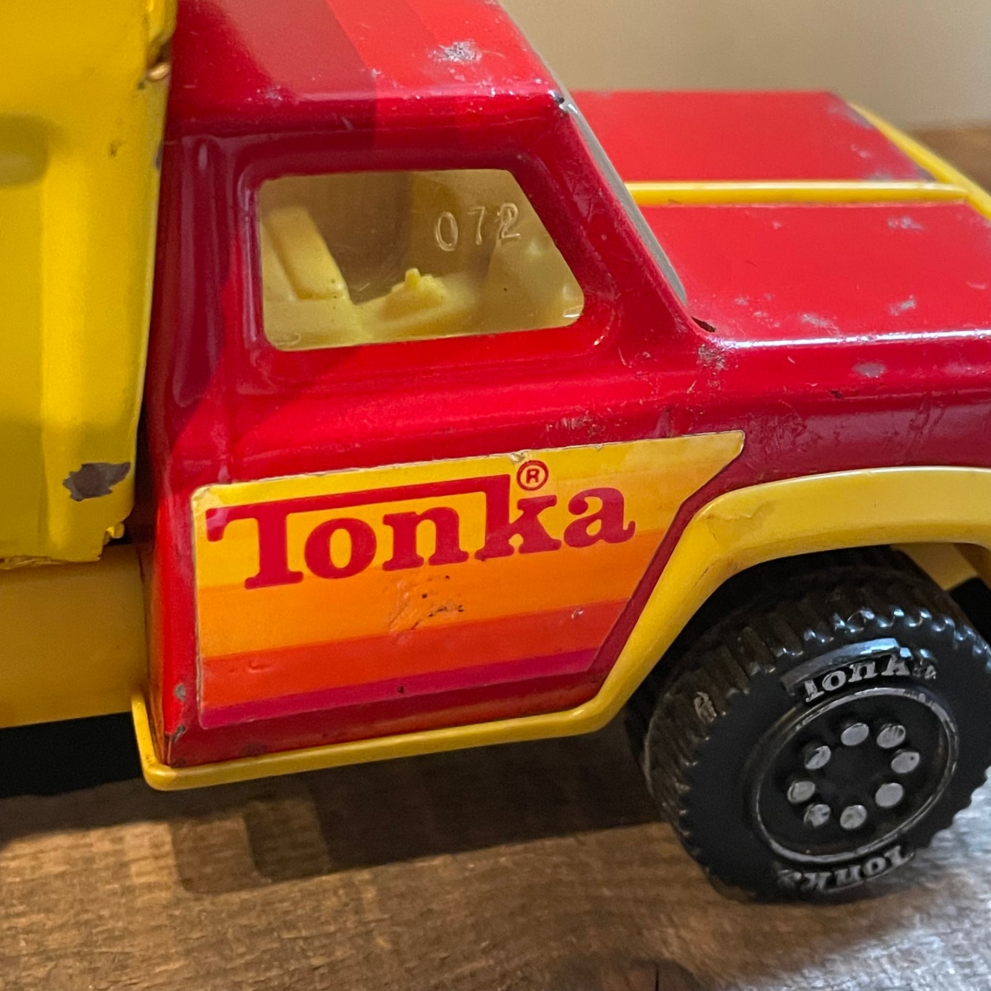 【USA vintage】TONKA ダンプカー　ミニカー　トンカ　
